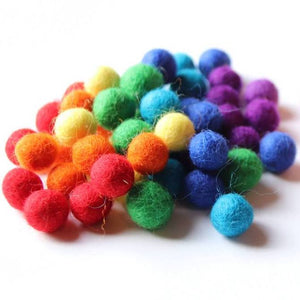 Wool Balls (56 / 110pcs)